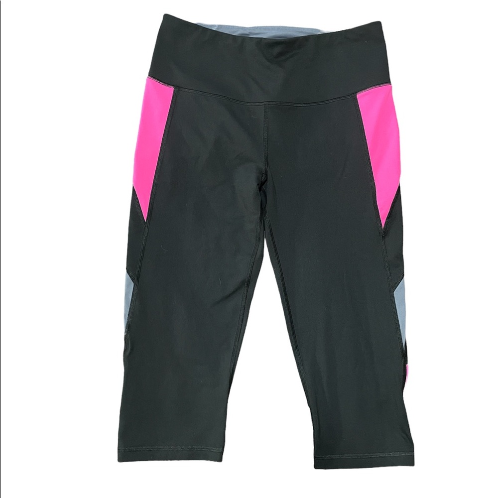 Victoria’s Secret Knockout Leggings Crop Size S